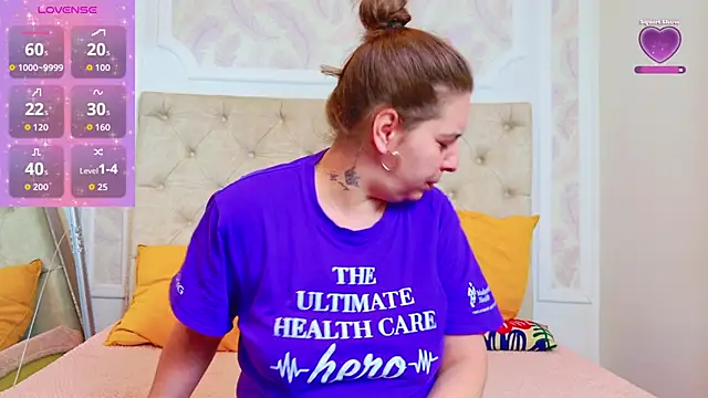 KarinaNoir online show from 12, 2, 2026