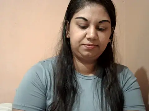 Snapshot of bellachow10 chatting on 10, 7, 2026 bellachow10 online show from 10, 7, 2026