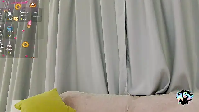 Snapshot of crystalmoon___ chatting on 6, 3, 2025 crystalmoon online show from 6, 3, 2025