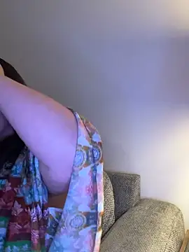 RosieDixx online show from 8, 3, 2026