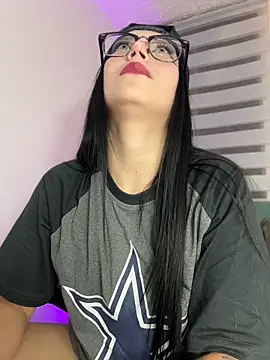 Snapshot of sophie_cute66 chatting on 12, 6, 2026 sophie cute66 online show from 12, 6, 2026