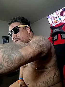 yellowwetfox online show from 31, 1, 2025