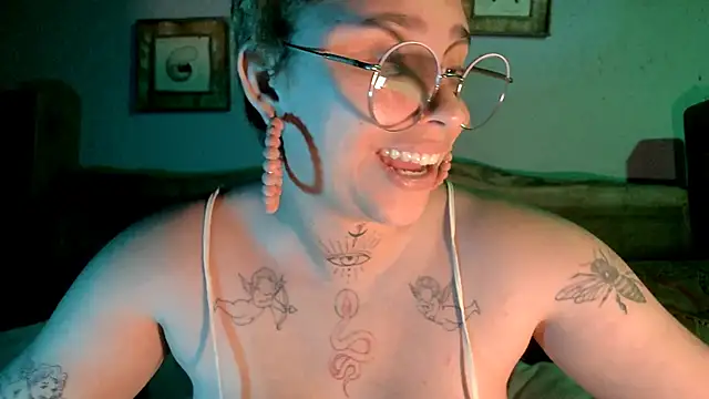 Lilmuh  online show from 22, 2, 2025