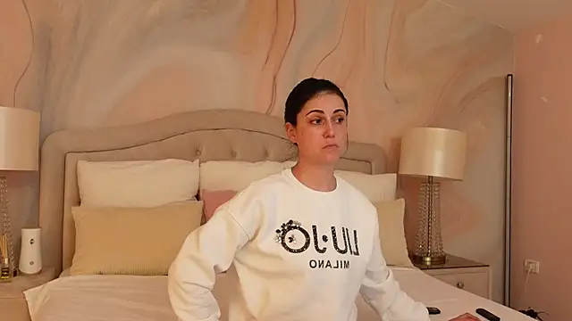 OliviaSirena online show from 22, 2, 2025