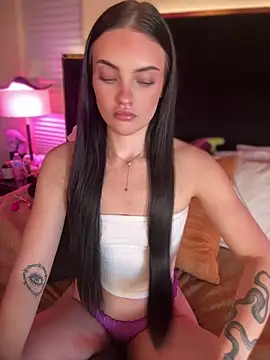 Snapshot of KarissaChantelle chatting on 16, 6, 2026 KarissaChantelle online show from 16, 6, 2026