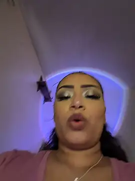 Snapshot of CarmelaAnthony chatting on 7, 3, 2026 CarmelaAnthony online show from 7, 3, 2026