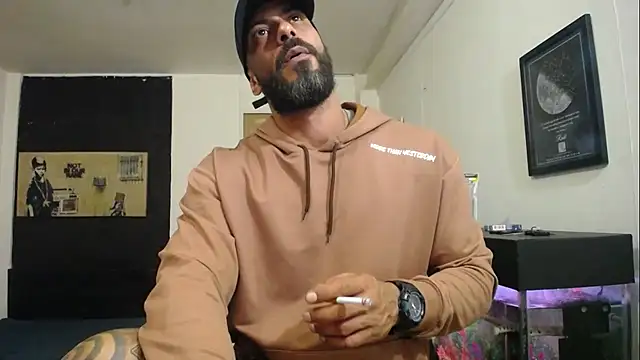 romeolovedark online show from 2, 3, 2025