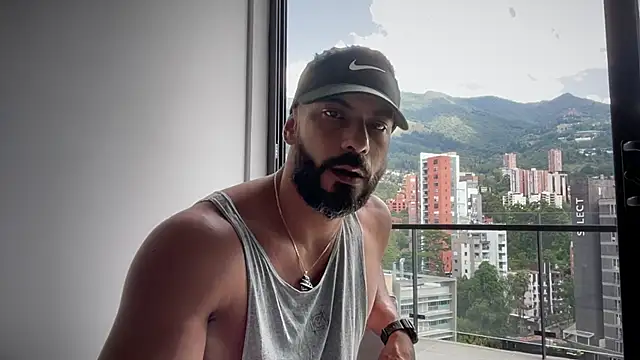 romeolovedark online show from 7, 10, 2025