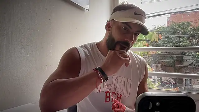 romeolovedark online show from 31, 1, 2026