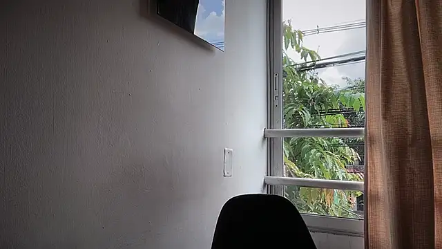 romeolovedark online show from 18, 2, 2026