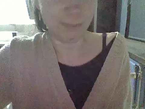 Moi Lina online show from 17, 2, 2025