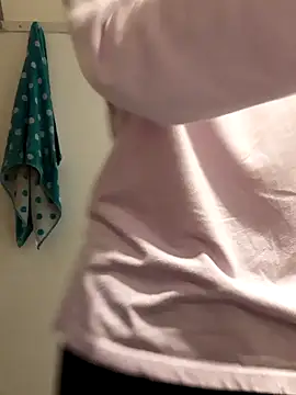 Moi Lina online show from 21, 2, 2025