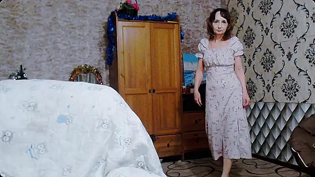 AnnieEltgant online show from 26, 12, 2024