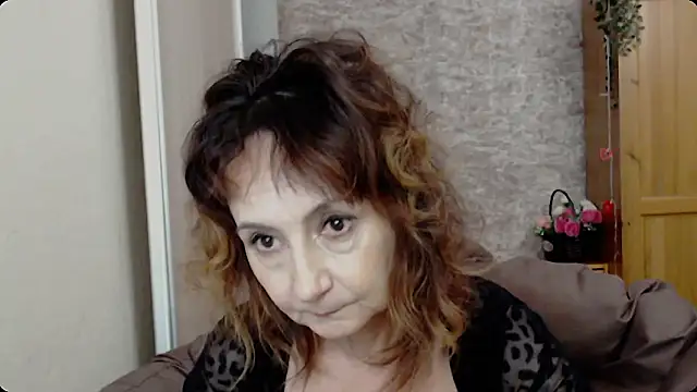 AnnieEltgant online show from 11, 1, 2026