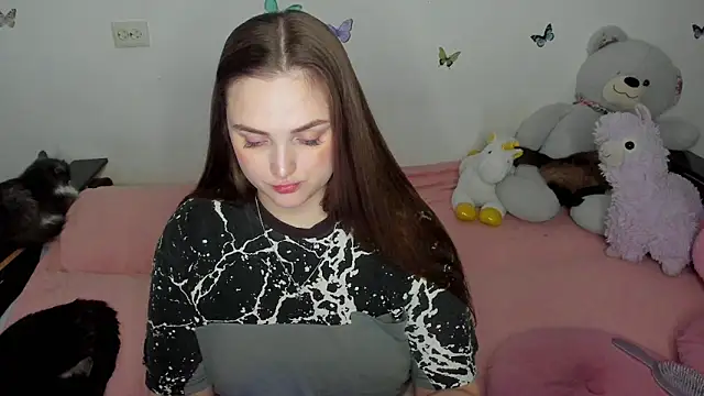 NataliEvans online show from 18, 2, 2026