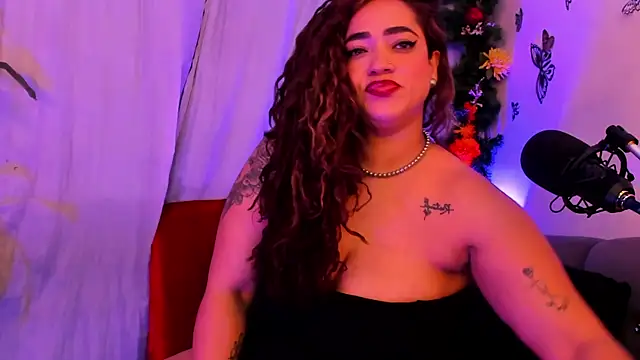 HannaMiillsxh online show from 9, 4, 2026