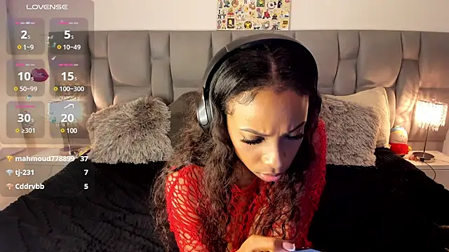 Nickytouse online show from 12, 3, 2025