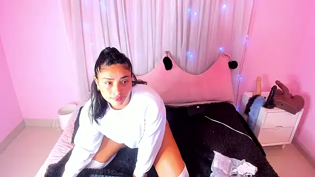 Kirara 22 online show from 1, 3, 2025