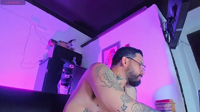 CamiloGray  online show from 8, 10, 2025