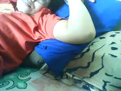 Snapshot of hairypussyyummy chatting on 18, 2, 2025 hairypussyyummy online show from 18, 2, 2025