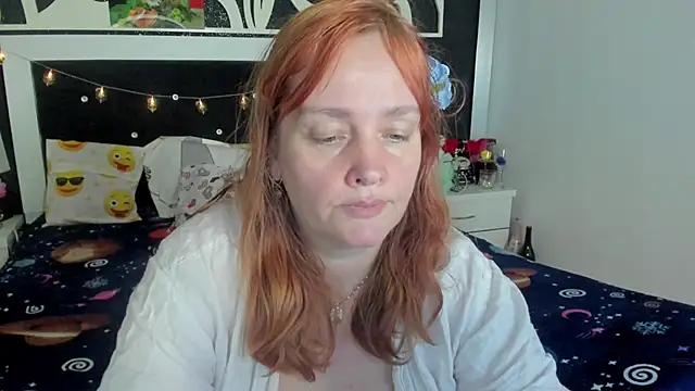 Snapshot of SinFulTitsDD chatting on 24, 2, 2025 SinFulTitsDD online show from 24, 2, 2025