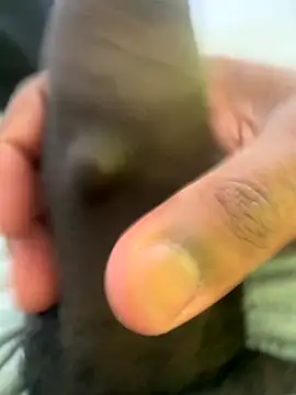 Snapshot of waakenda chatting on 5, 12, 2025 waakenda online show from 5, 12, 2025