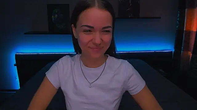 AlexaBarkley online show from 1, 1, 2025