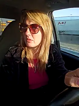 SheIsSomething online show from 15, 2, 2025