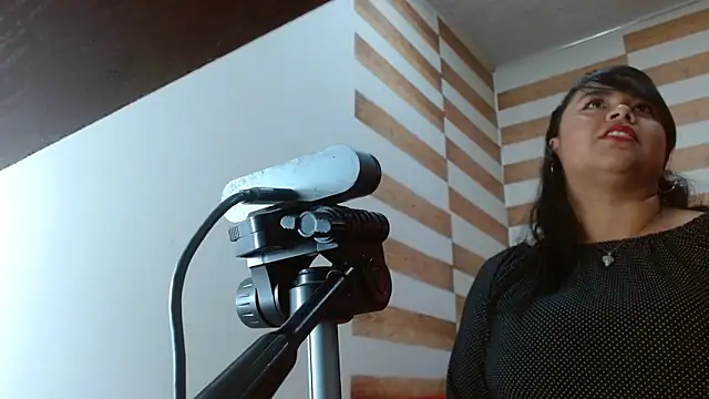 Candy browm1 online show from 14, 2, 2025