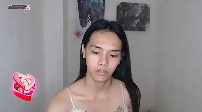 Snapshot of shecutie69 chatting on 18, 12, 2024 shecutie69 online show from 18, 12, 2024