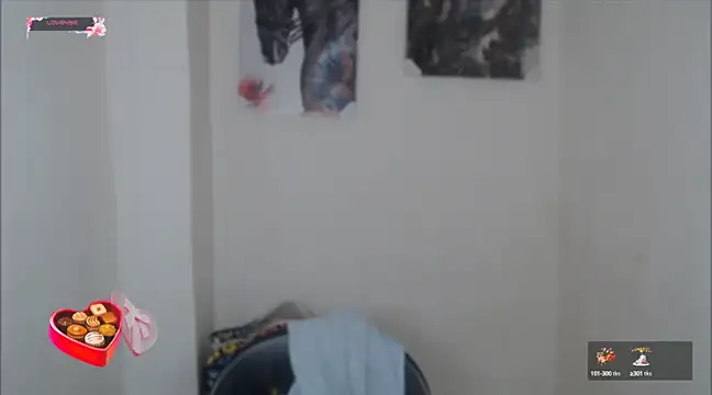 Snapshot of shecutie69 chatting on 19, 12, 2024 shecutie69 online show from 19, 12, 2024