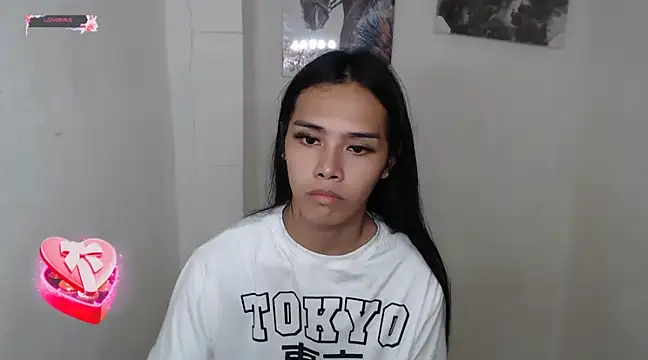 Snapshot of shecutie69 chatting on 10, 1, 2025 shecutie69 online show from 10, 1, 2025