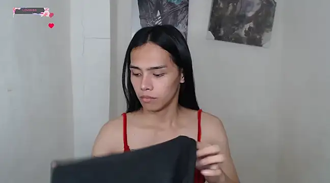 Snapshot of shecutie69 chatting on 15, 1, 2025 shecutie69 online show from 15, 1, 2025