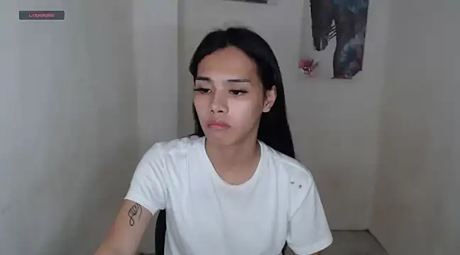 Snapshot of shecutie69 chatting on 8, 3, 2025 shecutie69 online show from 8, 3, 2025