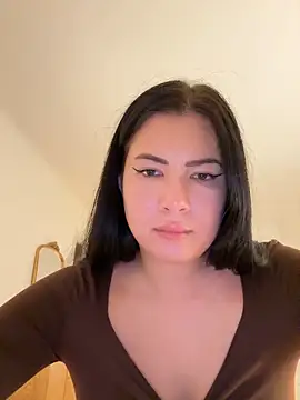 clairewntr online show from 7, 1, 2025