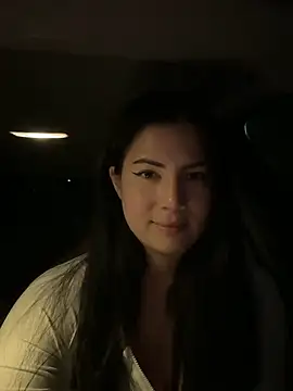 clairewntr online show from 20, 2, 2025