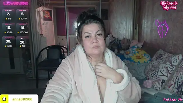 femme fatale1 online show from 20, 11, 2025