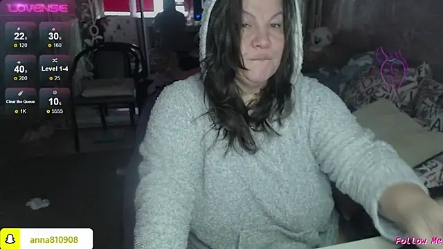 femme fatale1 online show from 14, 12, 2025