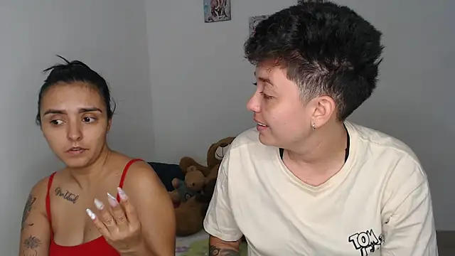 Snapshot of kathy_luisa chatting on 11, 11, 2025 kathy luisa online show from 11, 11, 2025