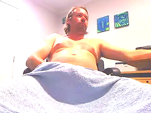 Snapshot of megaboy411 chatting on 25, 12, 2024 megaboy411 online show from 25, 12, 2024