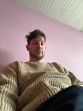 Snapshot of Taxidriver1988 chatting on 17, 1, 2025 Taxidriver1988 online show from 17, 1, 2025