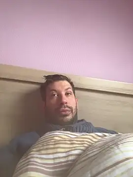 Taxidriver1988 online show from 18, 12, 2025