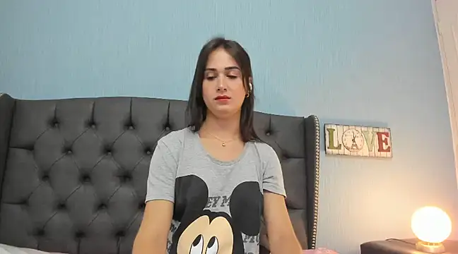 AndreaStivens online show from 11, 1, 2025