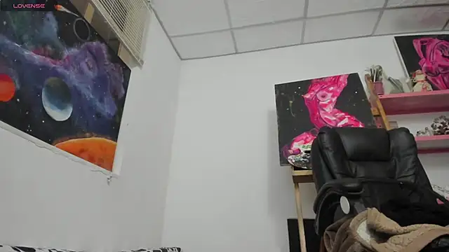 mariecam420 online show from 10, 4, 2026