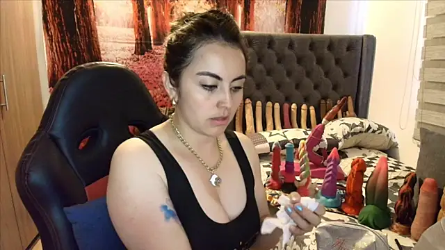 sofia23dirty online show from 17, 12, 2025