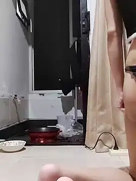 Little suzy5 online show from 8, 1, 2025