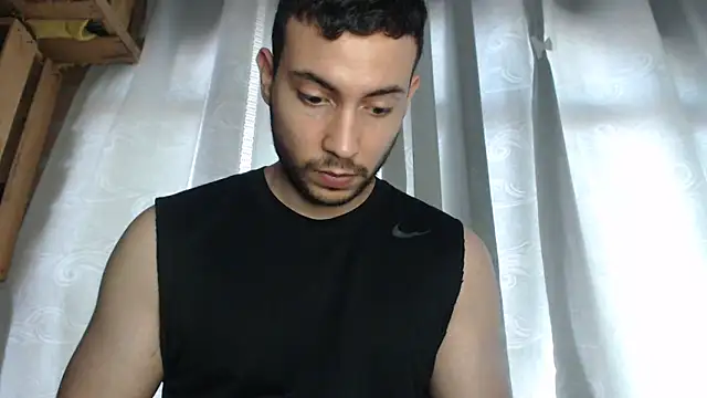 Snapshot of Armando_2002 chatting on 27, 2, 2025 Armando 2002 online show from 27, 2, 2025