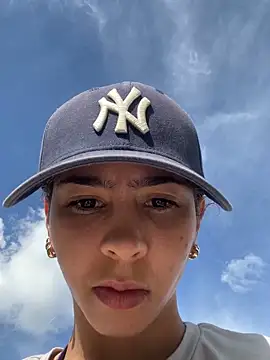 Snapshot of RouseColins chatting on 16, 3, 2025 RouseColins online show from 16, 3, 2025