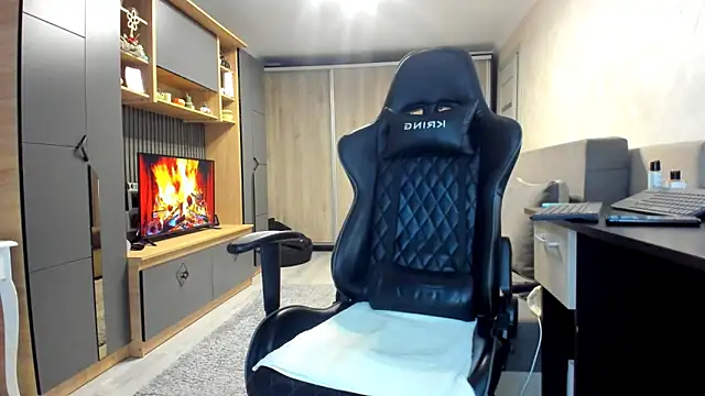 Claire95  online show from 15, 10, 2025