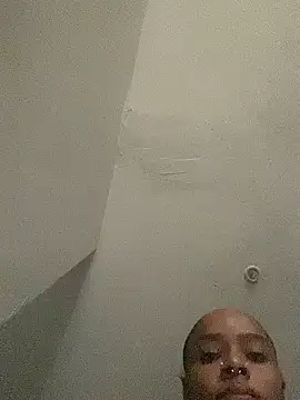 Snapshot of CutieFrmthehood chatting on 28, 9, 2025 CutieFrmthehood online show from 28, 9, 2025